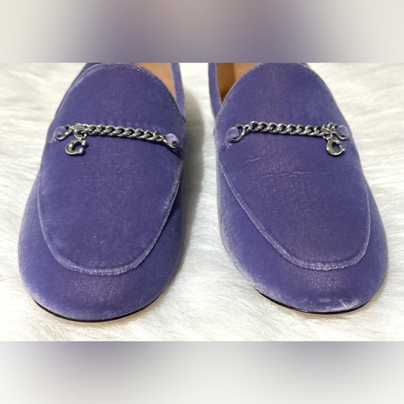 Coach Ladies Velvet Loafers Silver Chain Accent Dark Lavender Size 6.5 NWOB - Picture 4 of 14